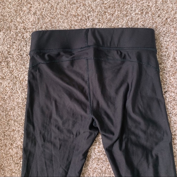 Under Armour Capri Leggings - Picture 4 of 5